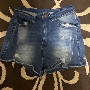 Women’s high rise jean shorts